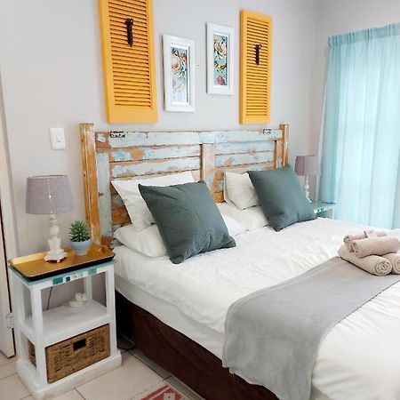 The Coelacanth Guest House And Beach Thyme Self Catering Kiddʼs Beach Εξωτερικό φωτογραφία