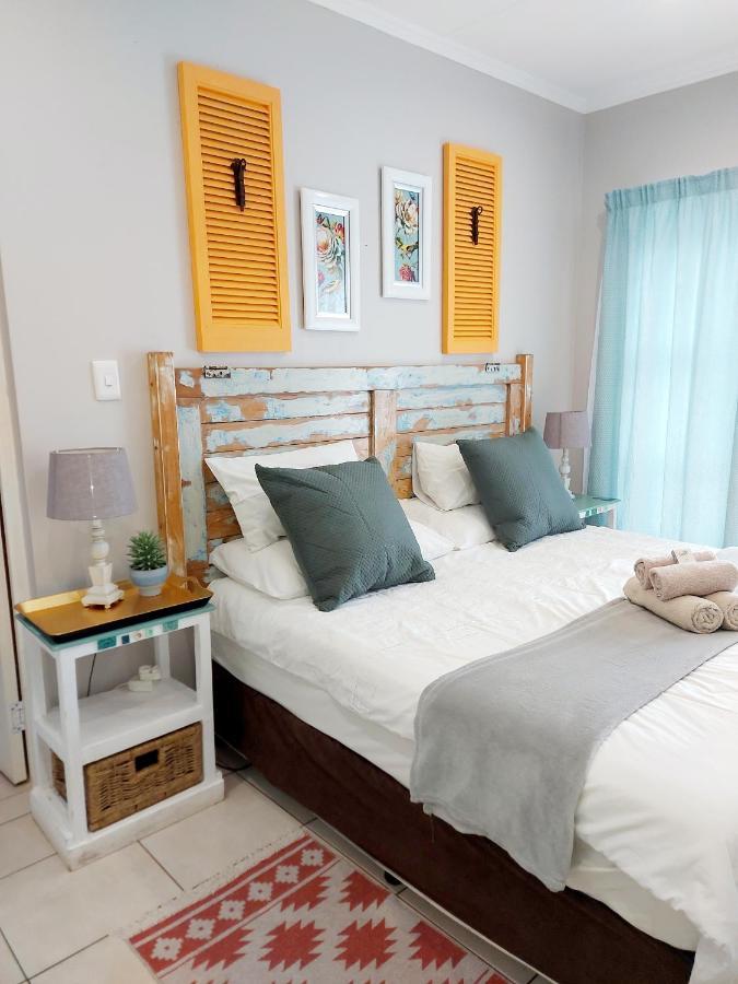The Coelacanth Guest House And Beach Thyme Self Catering Kiddʼs Beach Εξωτερικό φωτογραφία