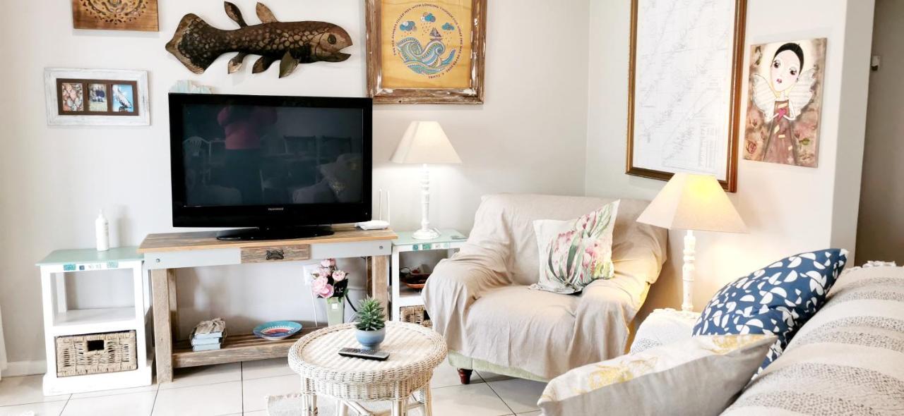 The Coelacanth Guest House And Beach Thyme Self Catering Kiddʼs Beach Εξωτερικό φωτογραφία